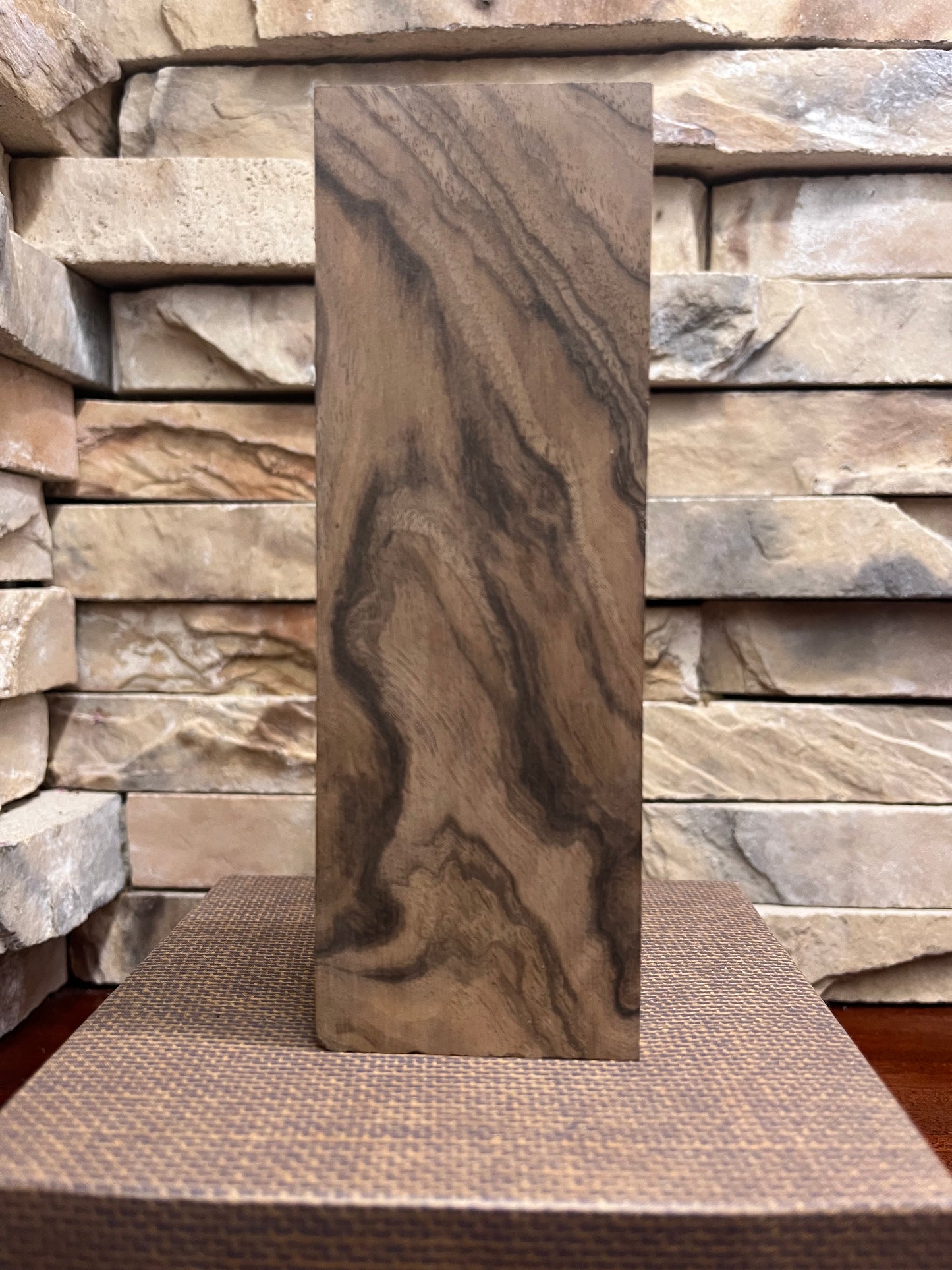 Turkish Walnut Block #112.    (1 Piece)